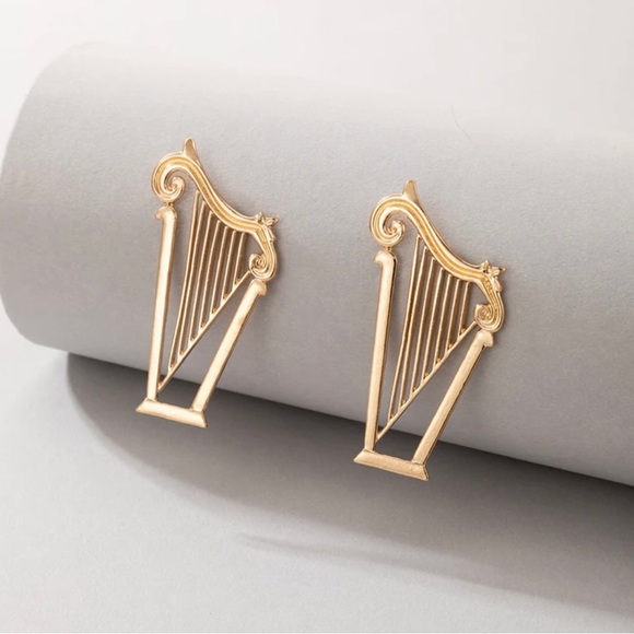 Brontë Harp - Earrings - Picture 2 of 3